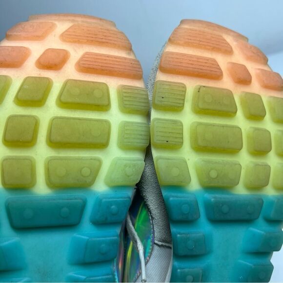 Women's NIKE 'Prelove OX Rainbow' Size 8 US Runners Beige - Picture 13 of 14